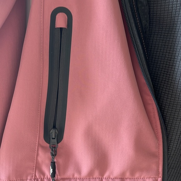 Trespass Pink Softshell Jacket - Picture 4 of 6